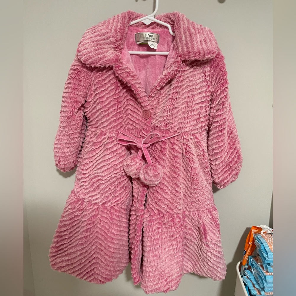 American Widgeon Pom tie Cozy Faux Fur Pink button up coat Size 4